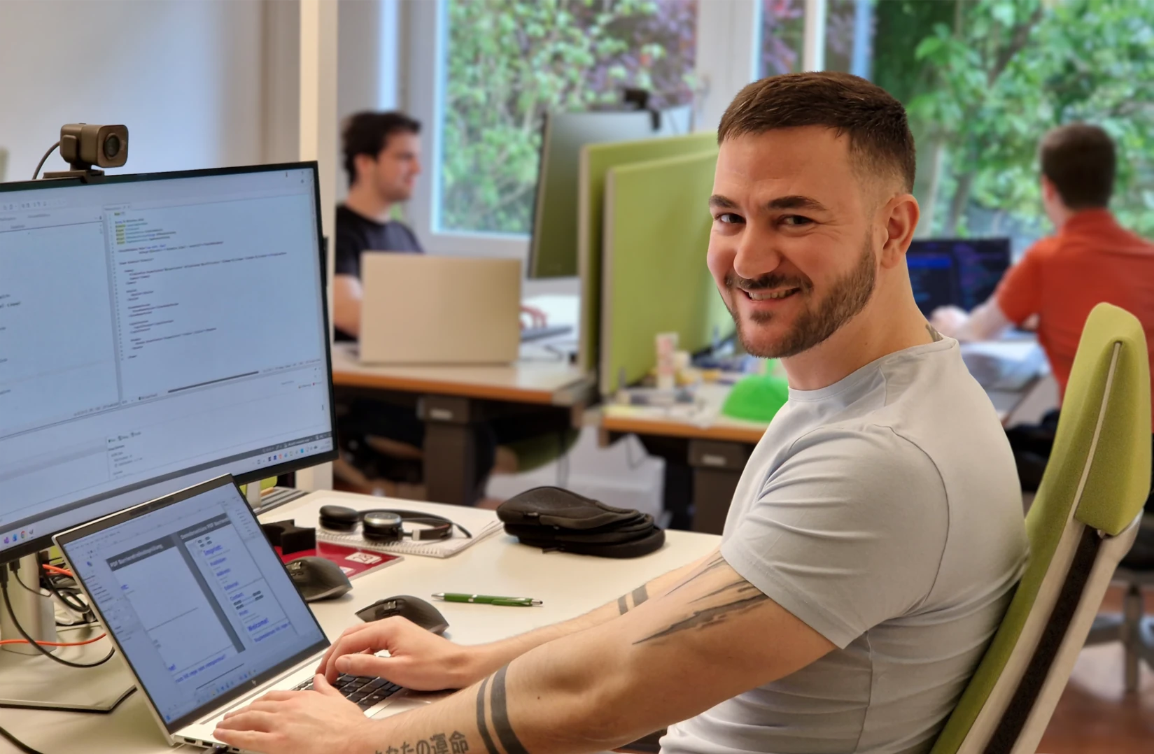 Praktikum bei axes4